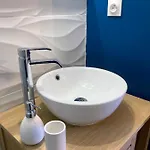 Gabut Vieux Port Superbe Emplacement Apartment
