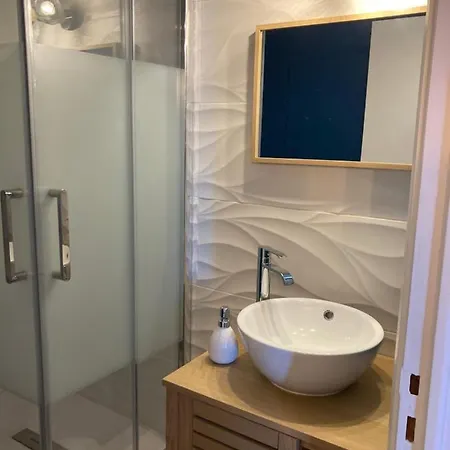 Gabut Vieux Port Superbe Emplacement